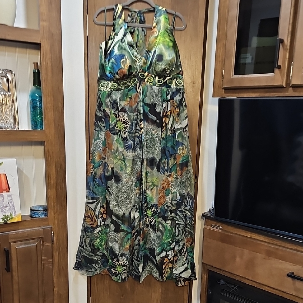 Midnight Velvet Elegant Multicolor Halter Dress plus size 20W